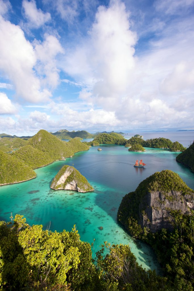 Tiger Blue anchored at Raja Ampat